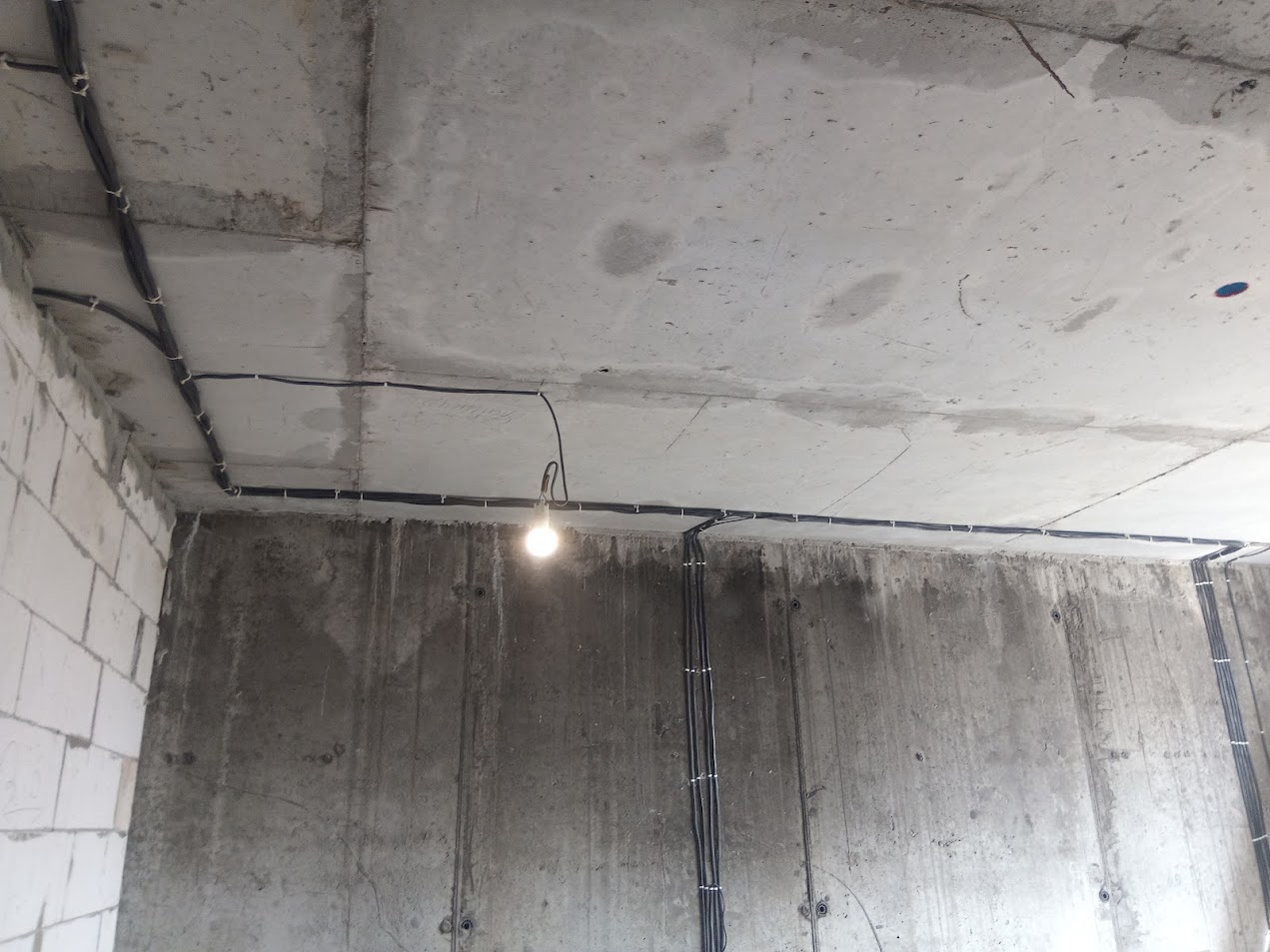 Електромонтаж в двокімнатній квартирі 55м2 ЖК Харьківський