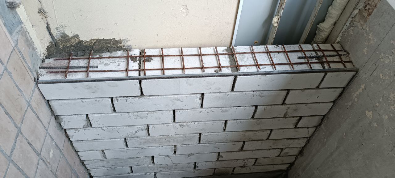 Монтаж перегородок в двухкомнатной квартире 63м2 ул. Бажана